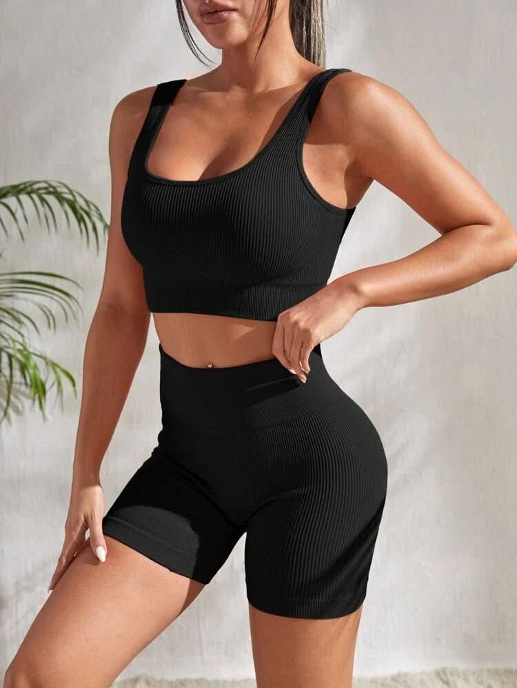 SIENNA FITNESS SET – 2-Piece Workout Outfit for Comfort & Flexibility