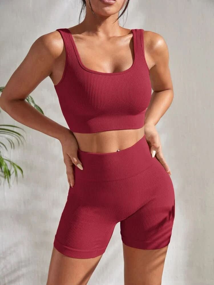 SIENNA FITNESS SET – 2-Piece Workout Outfit for Comfort & Flexibility