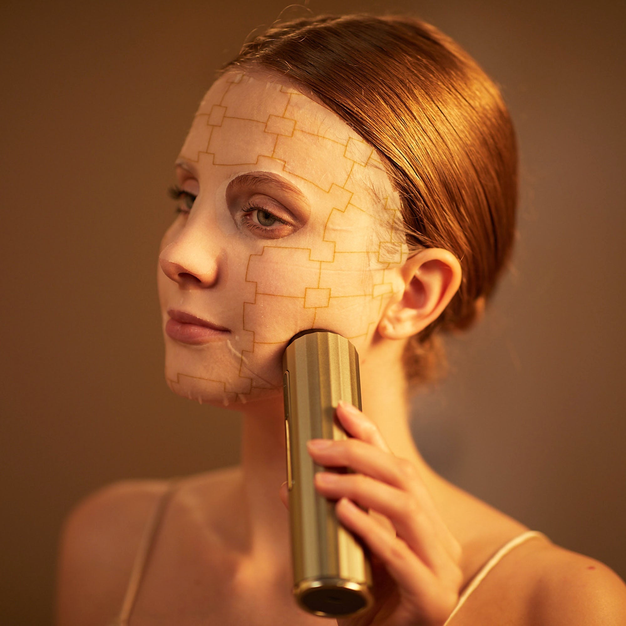 Thorntons vip beauty V1 Wireless Facial Massage Device